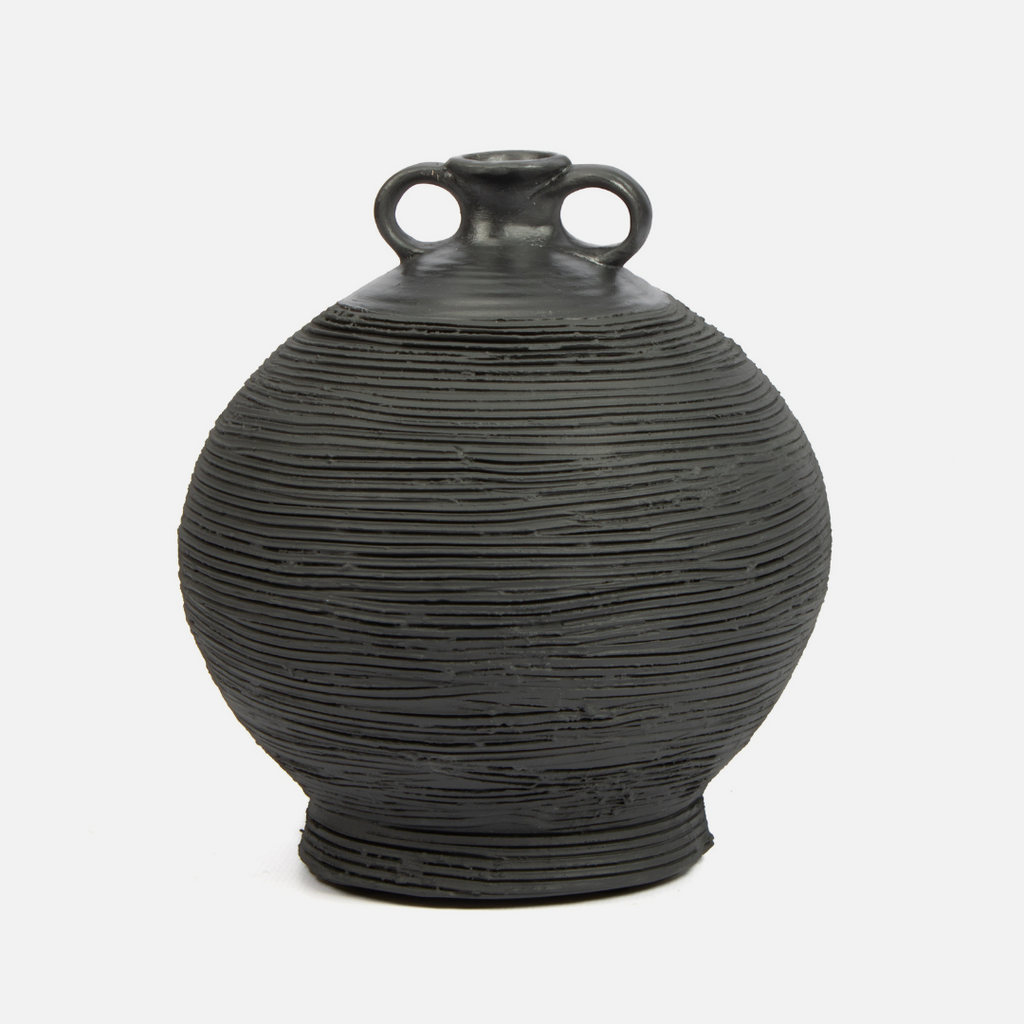 Beehive Jug - Black