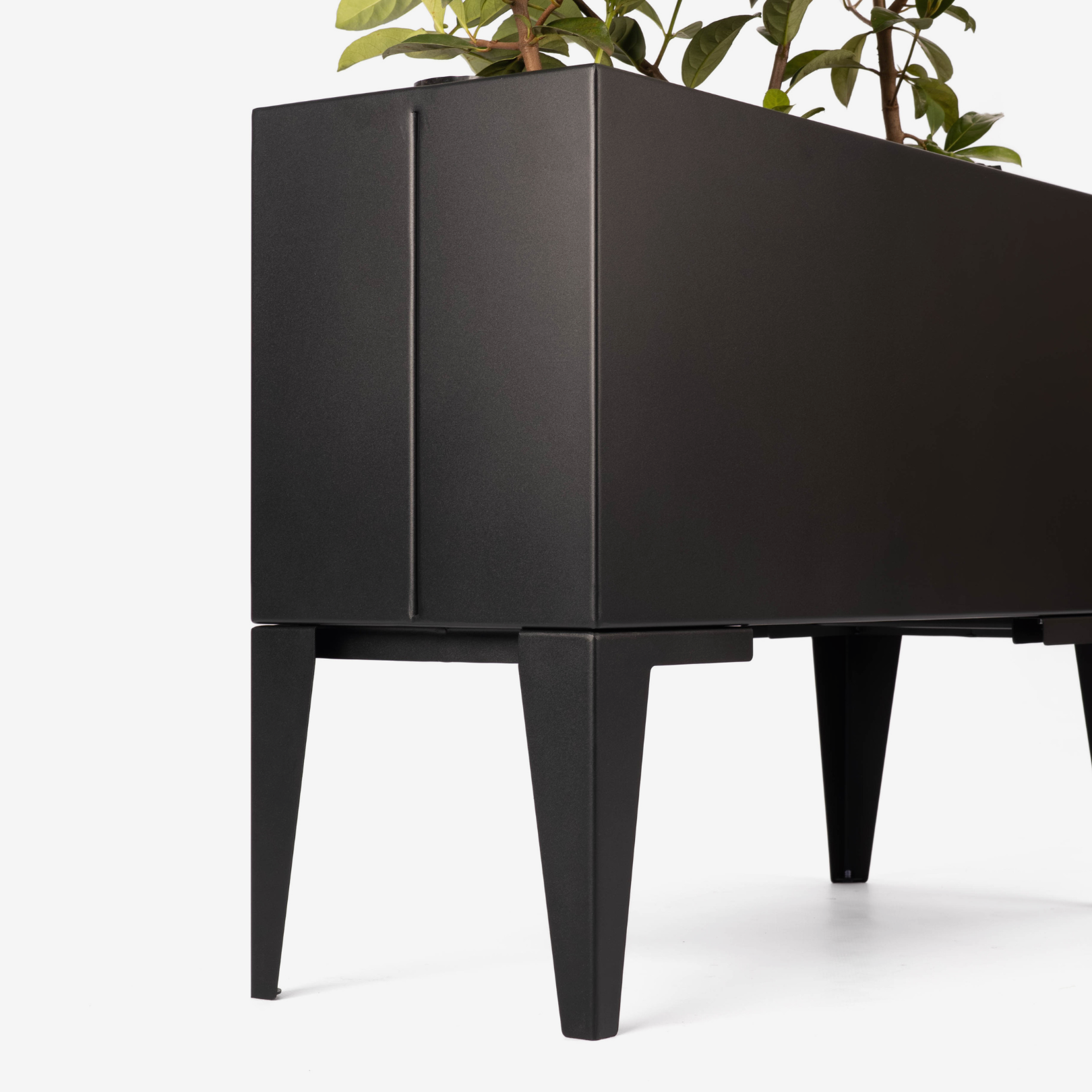 Ridge Planter - Black