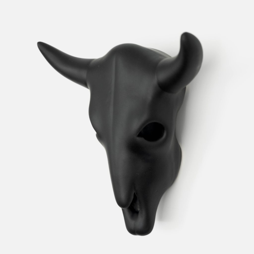 Cow Skull Medium - Black
