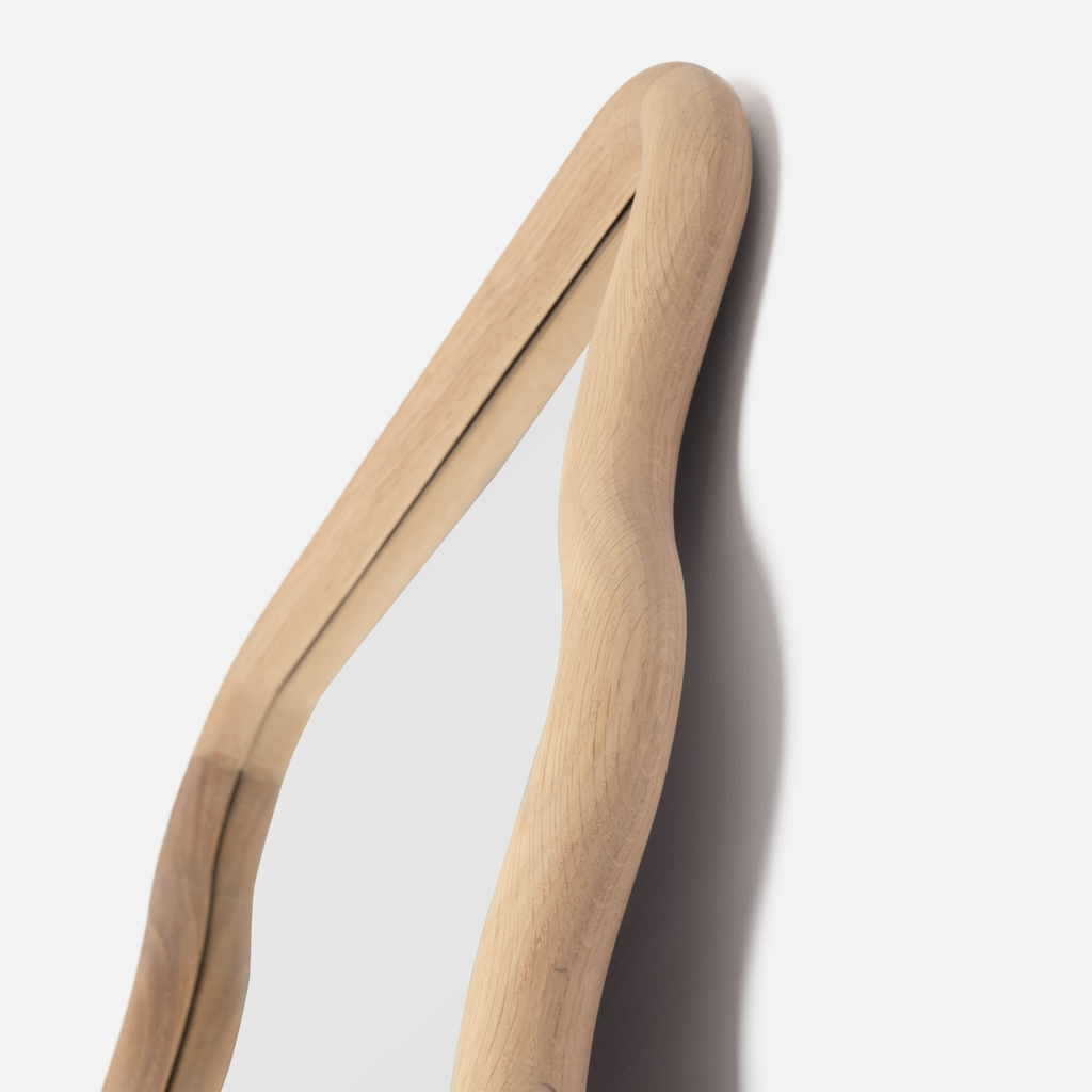 Luun™️ Wavy Standing Mirror - Sold Oak