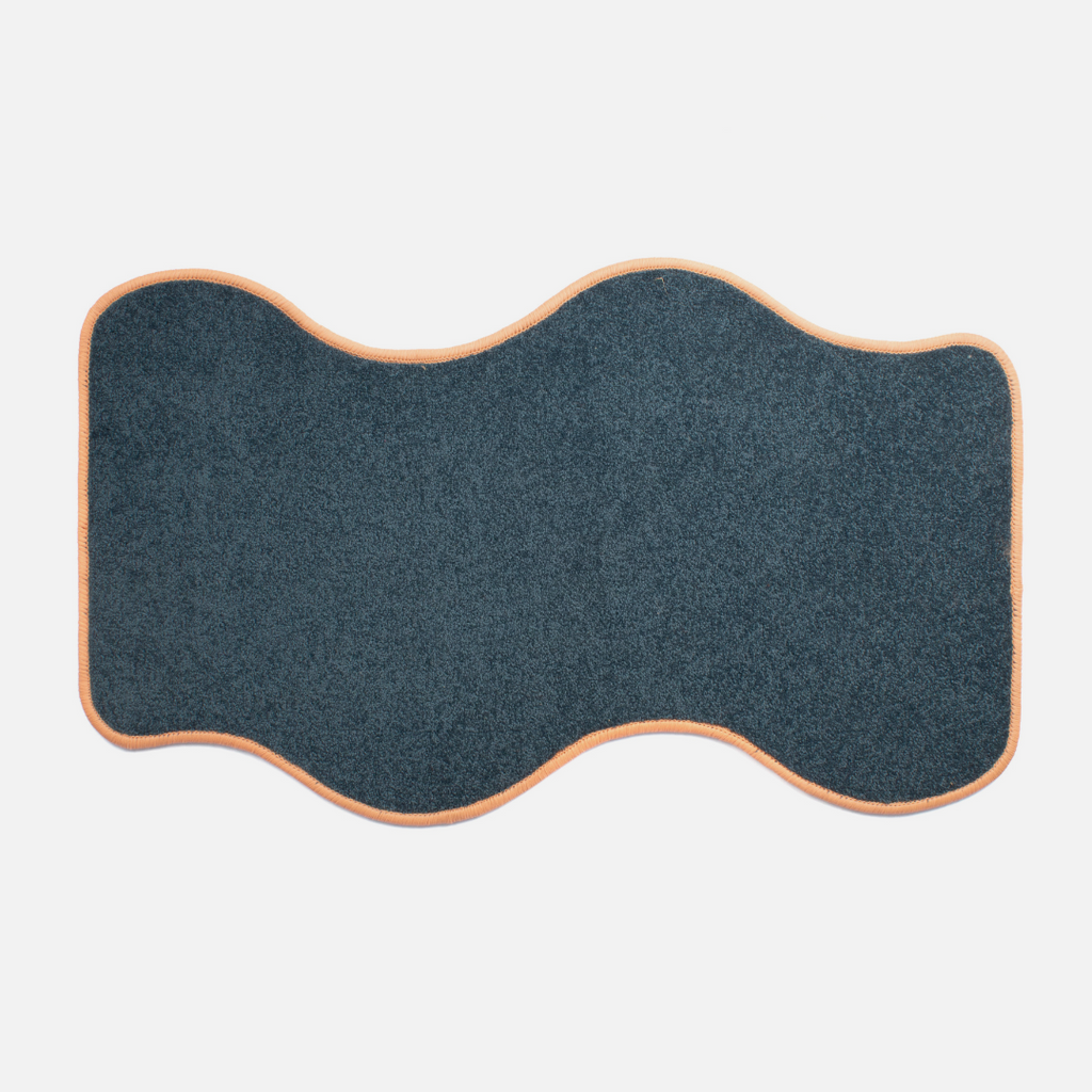 Curvy Mini Rug - Navy & Peach