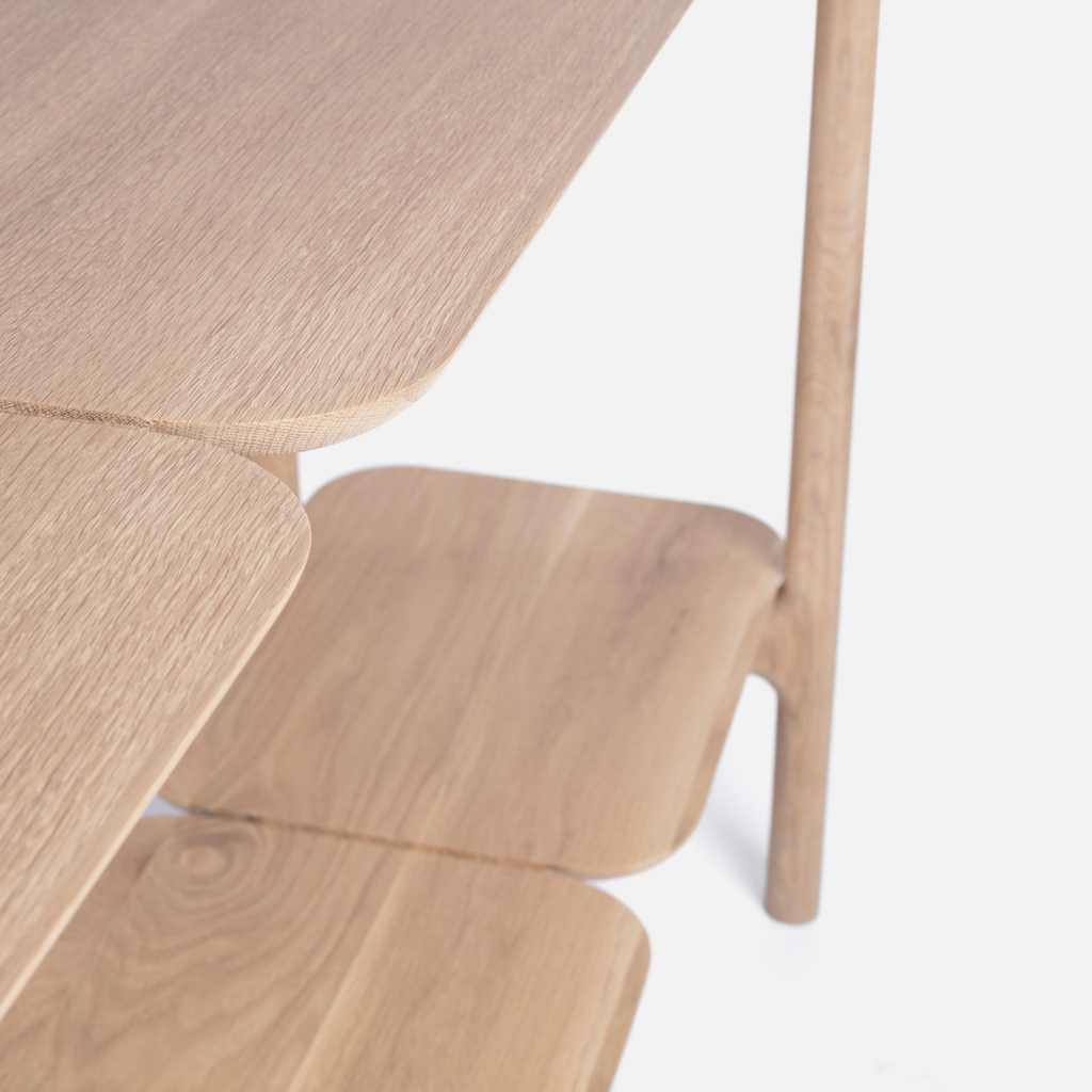 Akari Server - Solid Oak