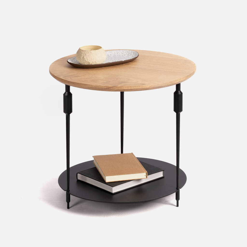 Stockholm Side table - Turned Legs