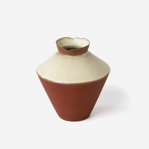 Flake-Rim Vase Z5 - Ivory