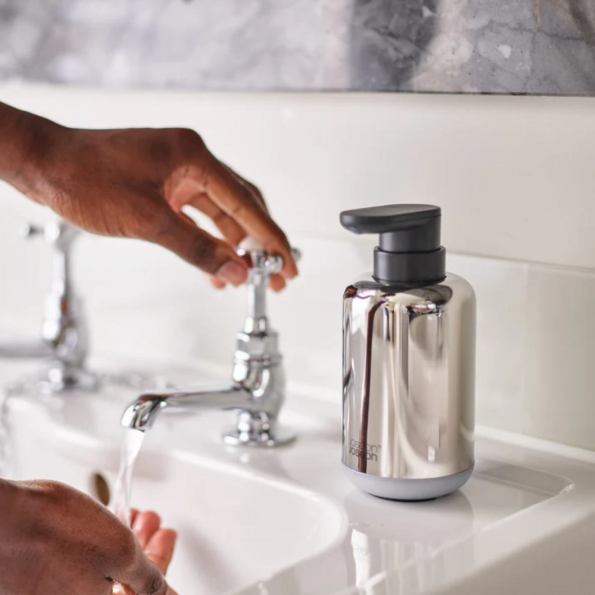 EasyStore™ Luxe Stainless-Steel Soap Pump