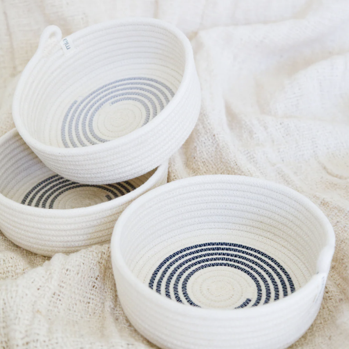 Table Basket Small - Intertwined Ivory & Navy