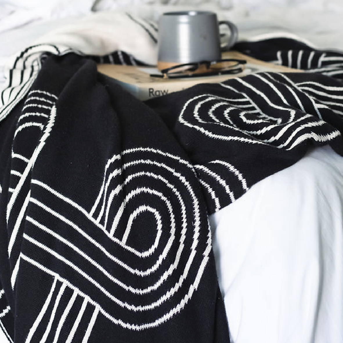 Ouroboros Throw -  Black Cream