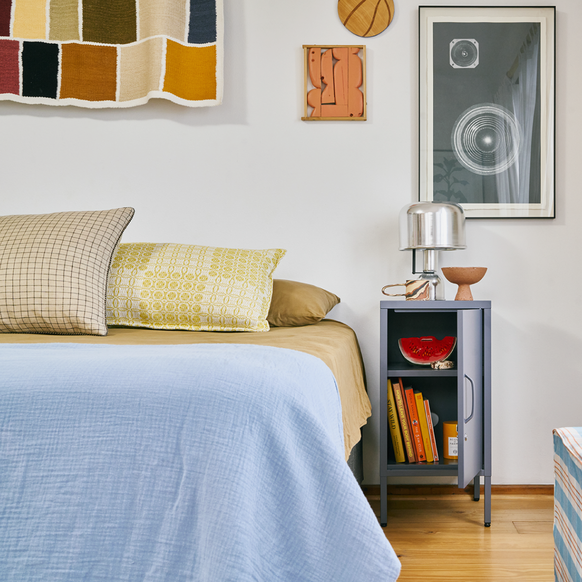 Popstrukt Sugar Cube Side Table - Carbon Grey