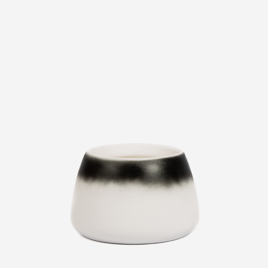 Thula Vase - Black & White