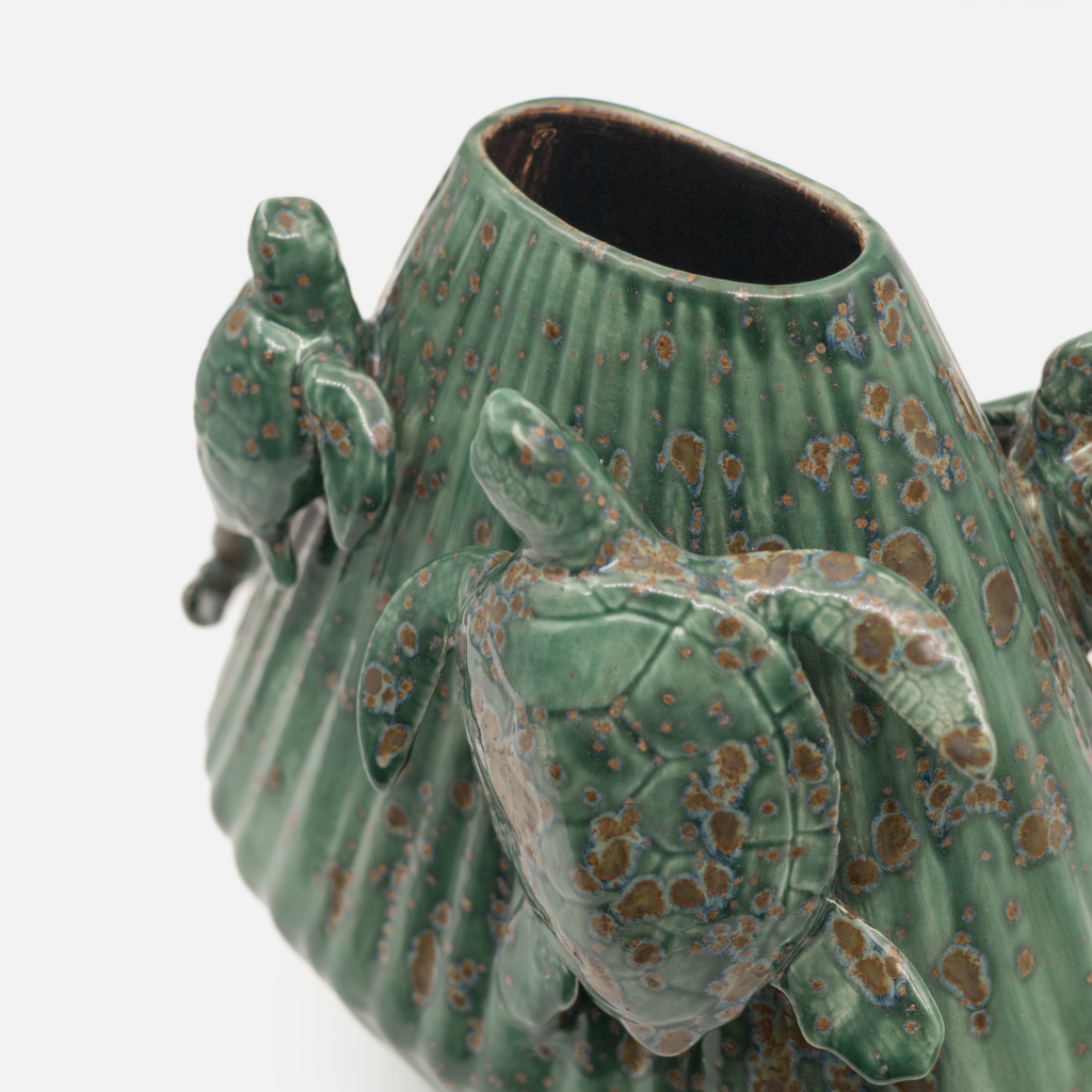 The Waddel Paddle Vase - Crystal Jade