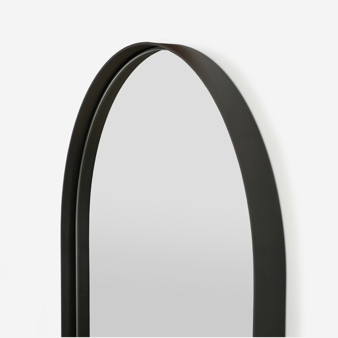 Oversized Deep Frame Pill Mirror