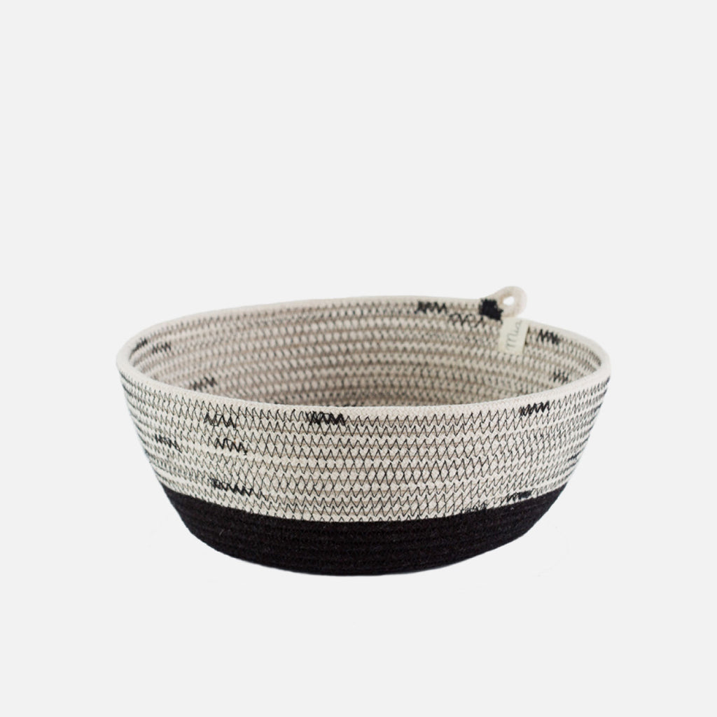 Liquorice Bowl