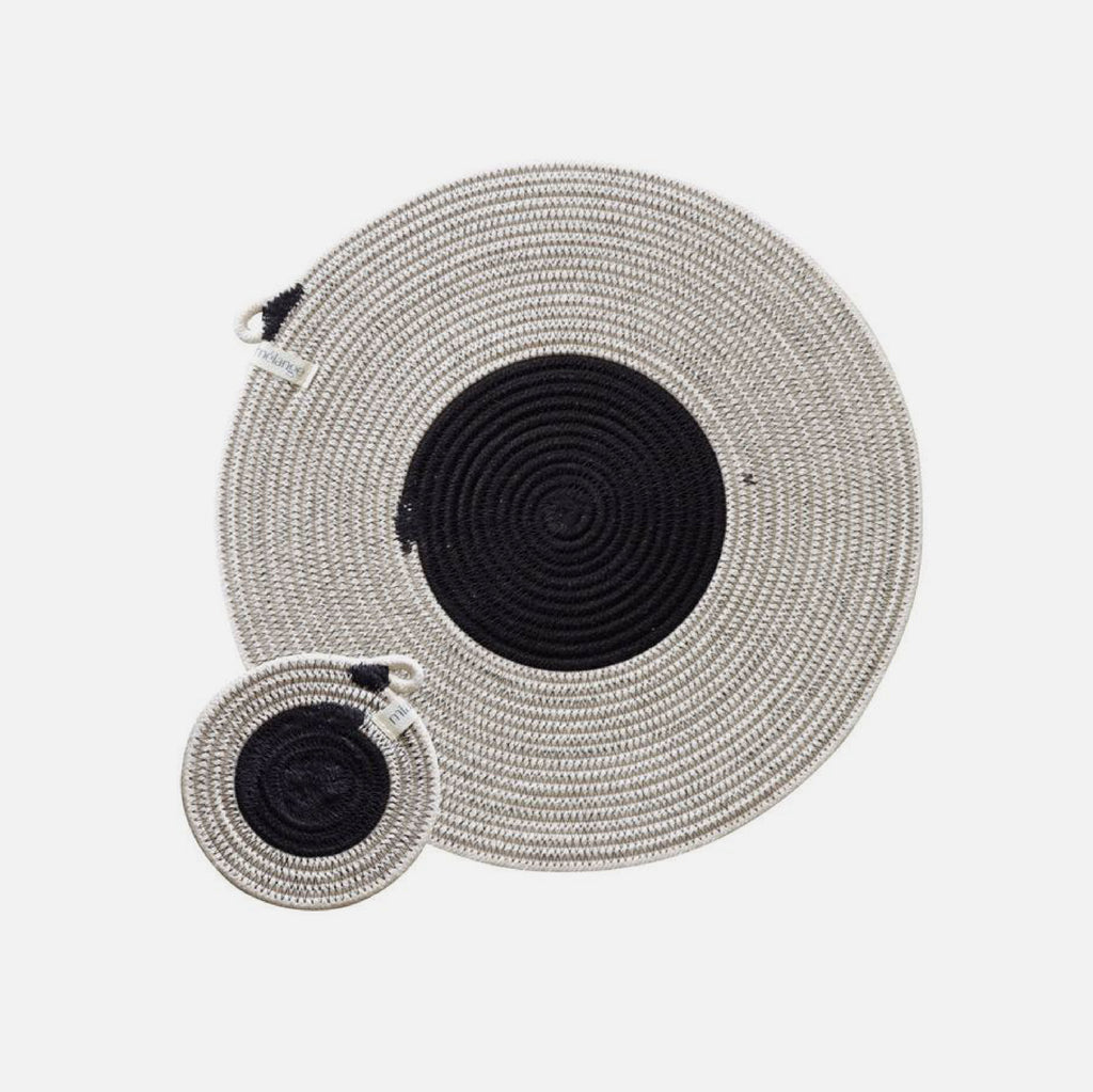 Placemats & Coasters Liquorice (set of 4 each)